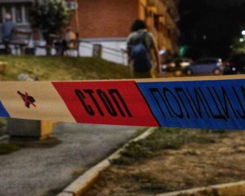 Jezivo ubistvo u Srbiji: Sin čekićem usmrtio majku u kolicima