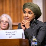 Oduzet telefon Ilhan Omar, sudske pozive dobili i njeni rođaci